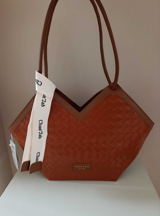 Shopperka damska pojemna camel pleciona z eko skóry