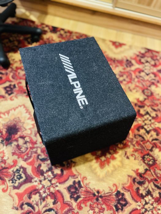 Продам Потужний Сабвуфер Alpine SBE-1244BR (12 дюймів)