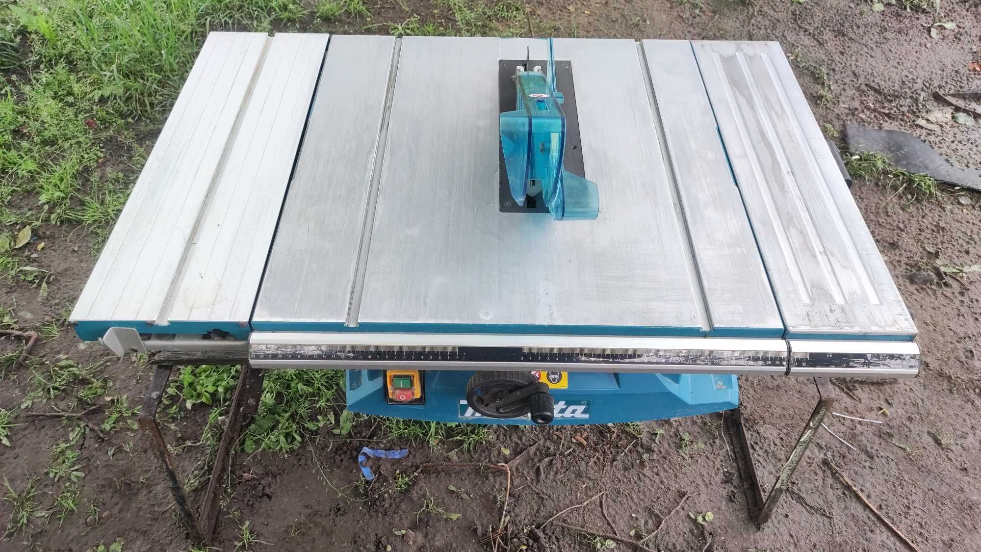 Настільна циркулярна пила Makita MLT100N