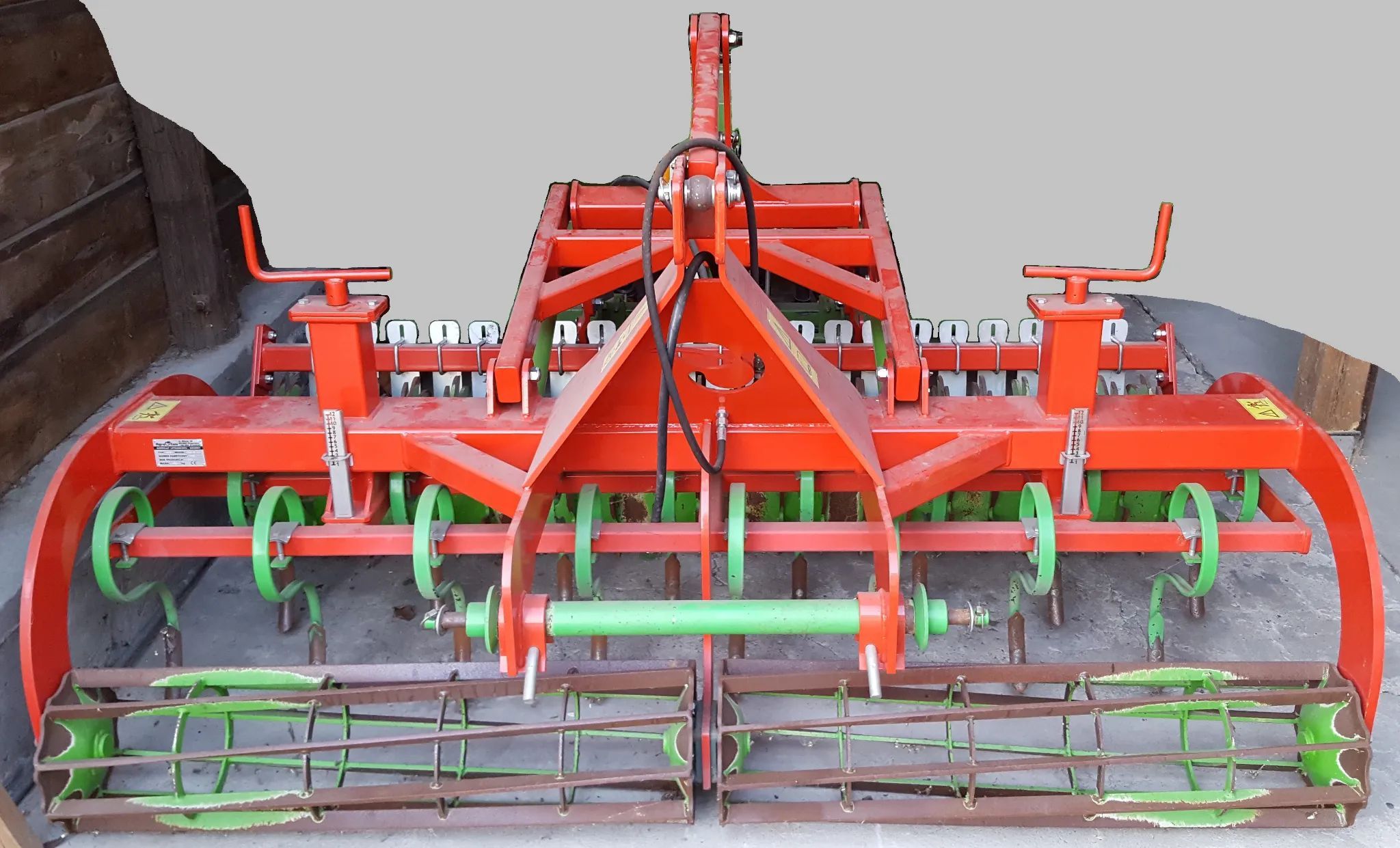 Agro-tom UPS 2.5M