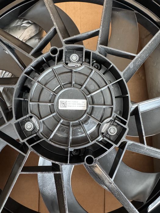 Chevrolet Blazer EV Honda Prologue Cadillac Lyriq вентилятор охолоджен