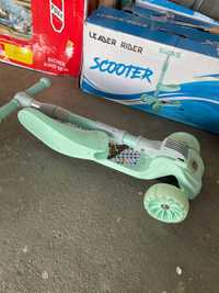 Hulajnoga scooter dziecięcy .