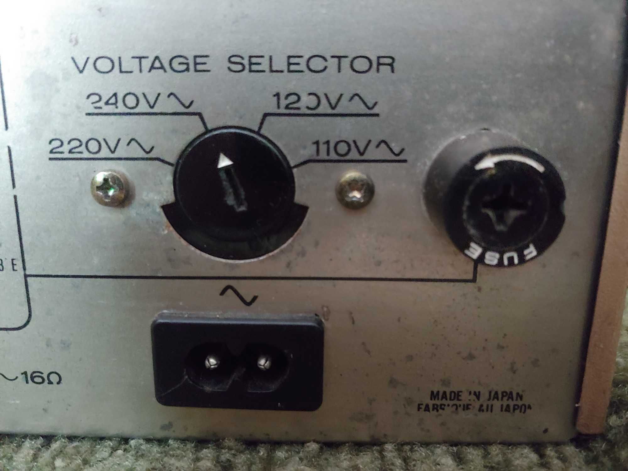 Stereo cassette recorder AKAI-GXC-38