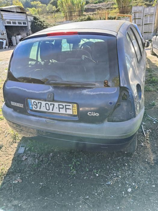 Renault Clio 1.2 Gasolina so peças