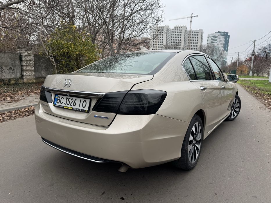 Продам Honda Accord 9 Hybrid 2014 года