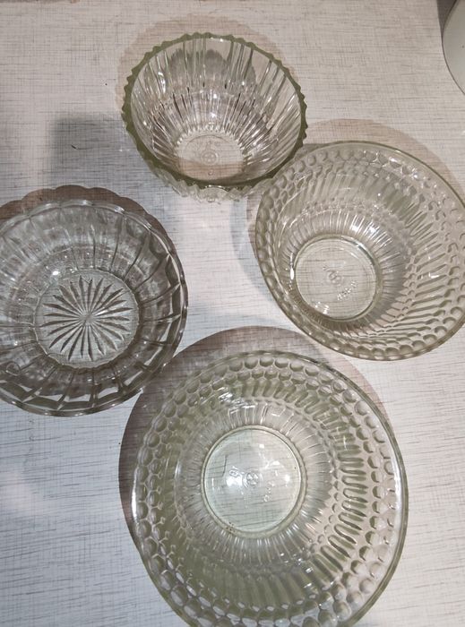 Посуда тарілочки