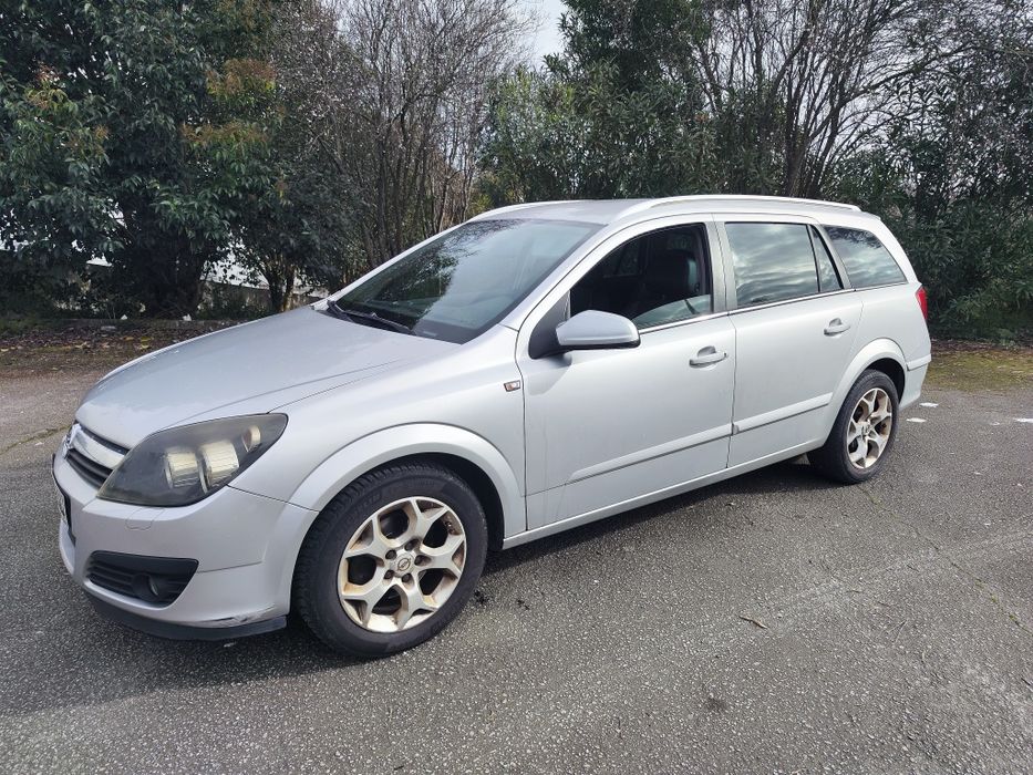 Vendo Opel Astra H 1.7 cdti Caravan Cosmo ( Motor Isuzu)