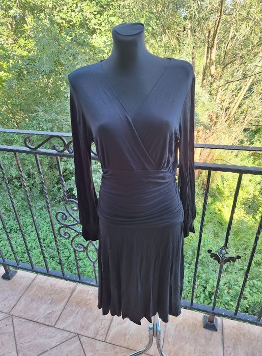 Czarna sukienka midi długi rękaw 97 % wiskoza Bravissimo rozmiar L 40