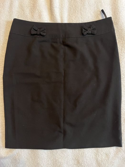 Продам спідницю чорну