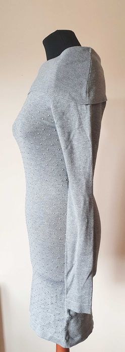 Quiz świetna szara midi sukienka sweterkowa odkryte ramiona s