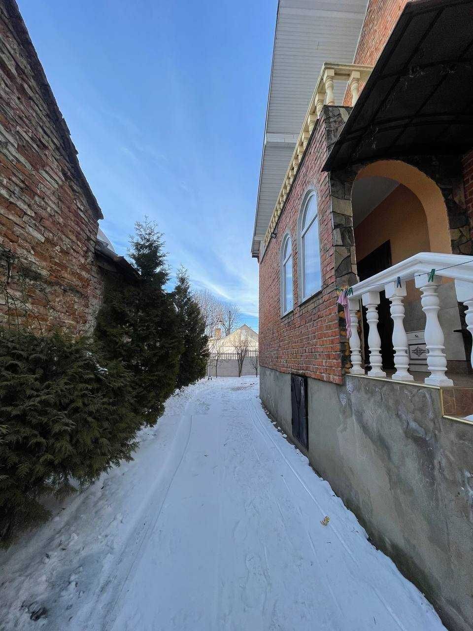 Продаж цегляного Будинку : м. Львів Вул. Новознесенська