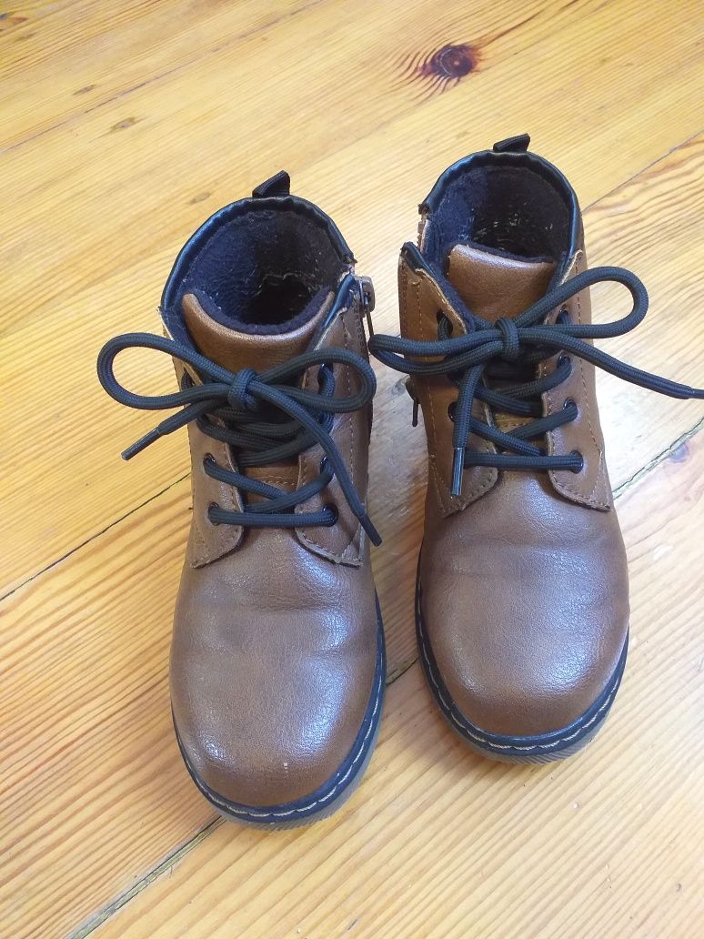 Buty chłopięce r.30 CORTINA