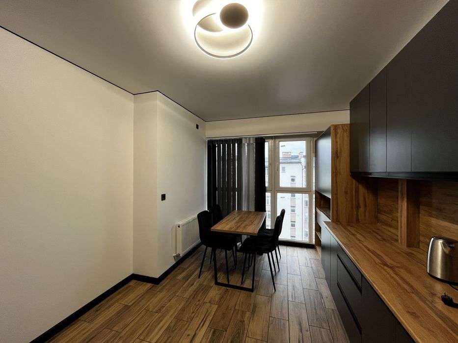 1к біля парку Шевченка ПЕРША ЗДАЧА