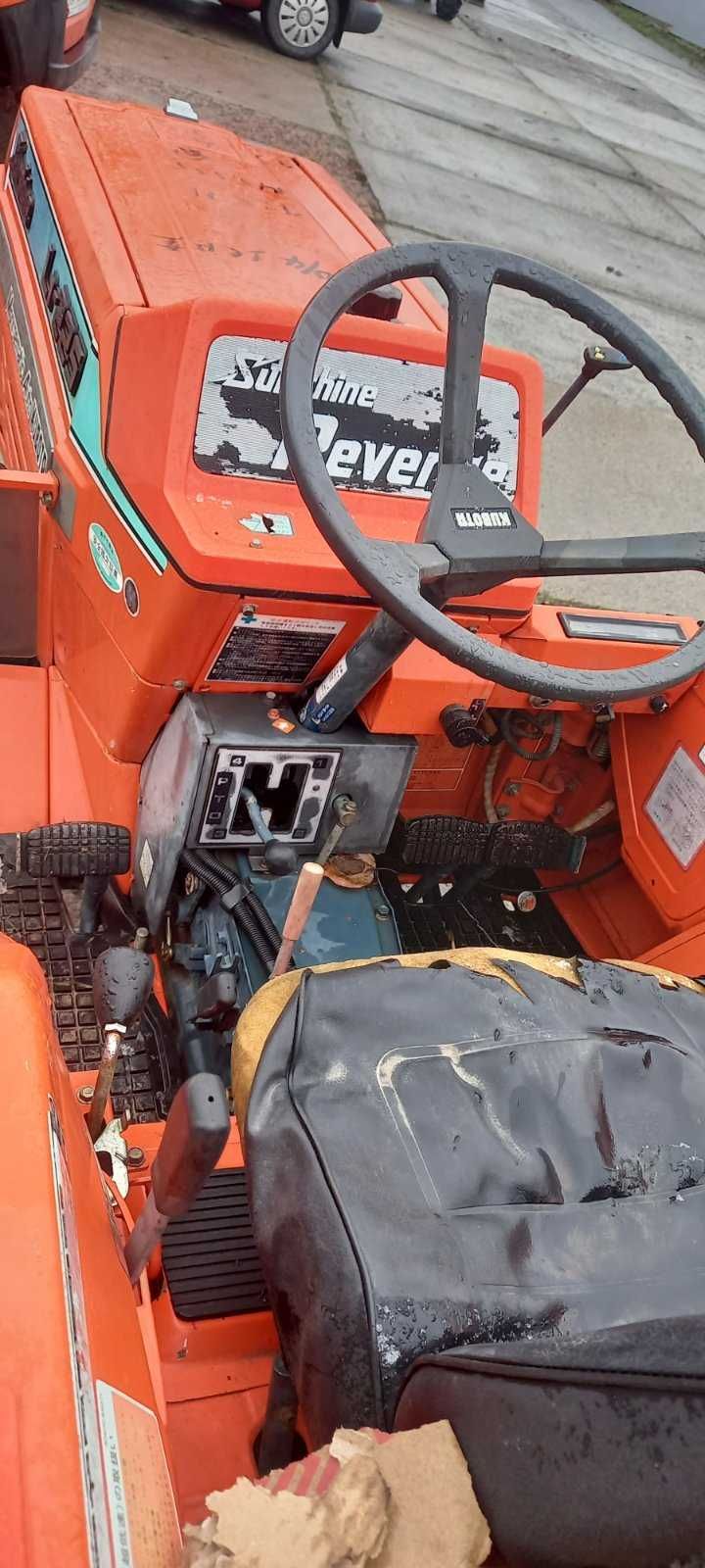 японський Трактор  Kubota  бу Кубота  L1-225D