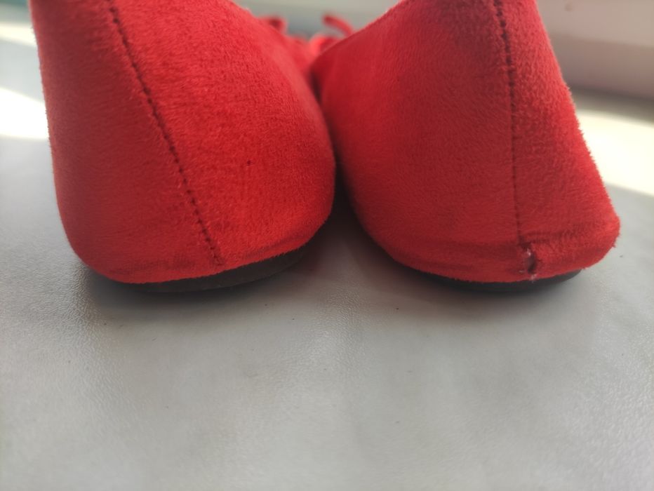 Czerwone neonowe baleriny H&M rozmiar 38 nubuk