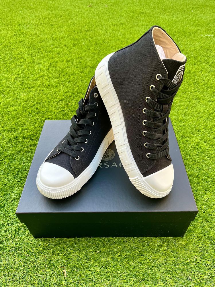 Sneakers VERSACE NOVOS!! Luxo