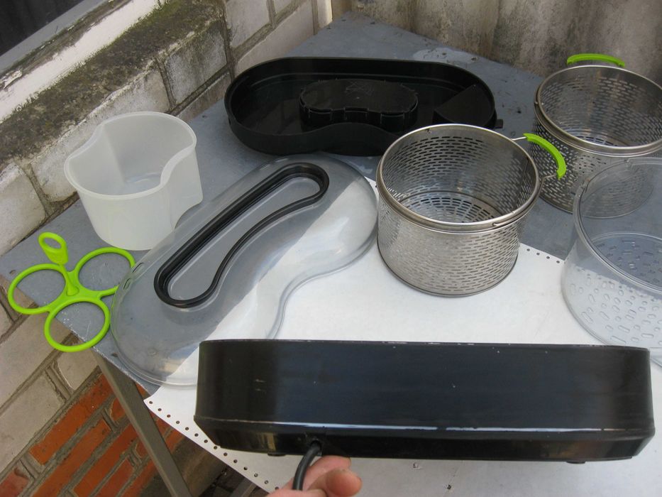 Продам пароварку TEFAL