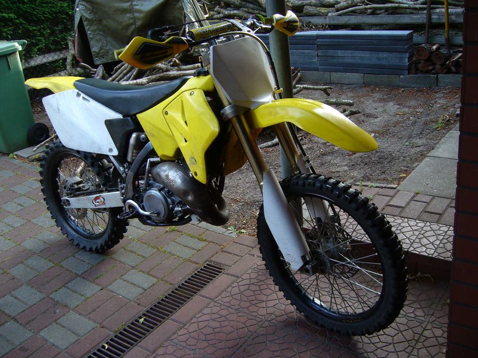 SUZUKI RM 125 Fullcross
