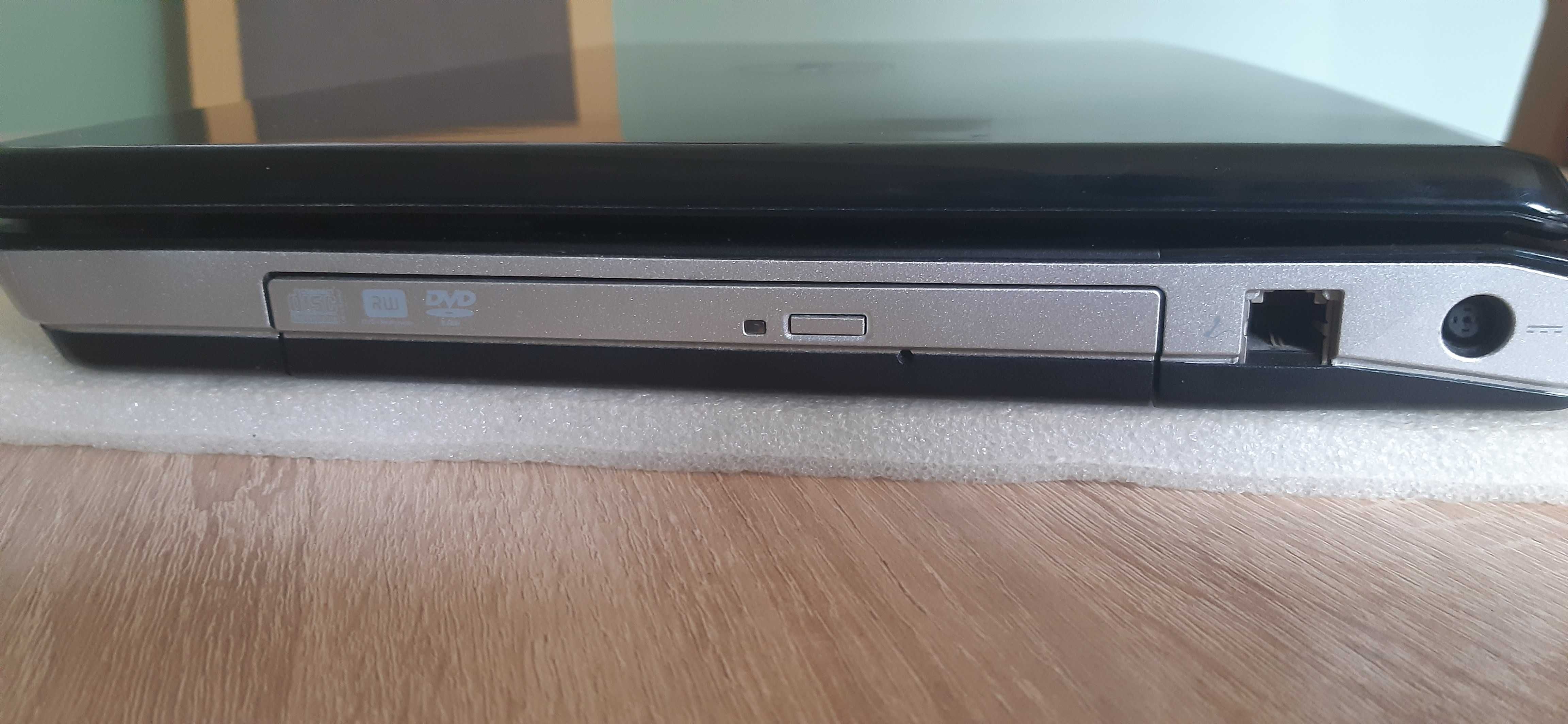 Laptop Dell Vostro A860