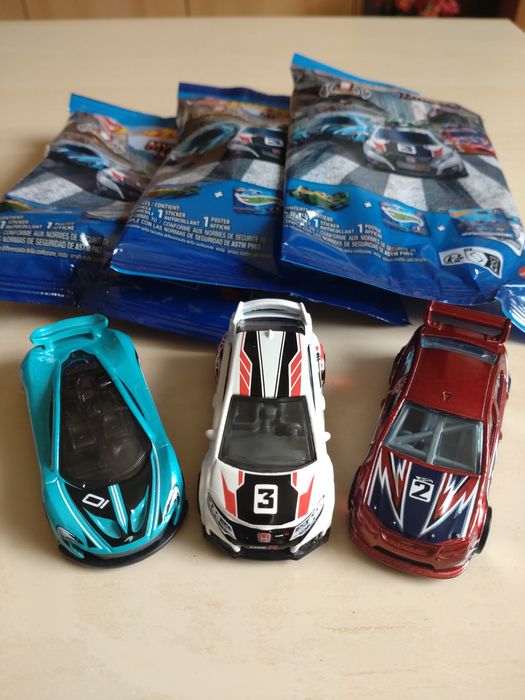 Hot Wheels Mystery Models Mclaren Ford Honda Nowe!