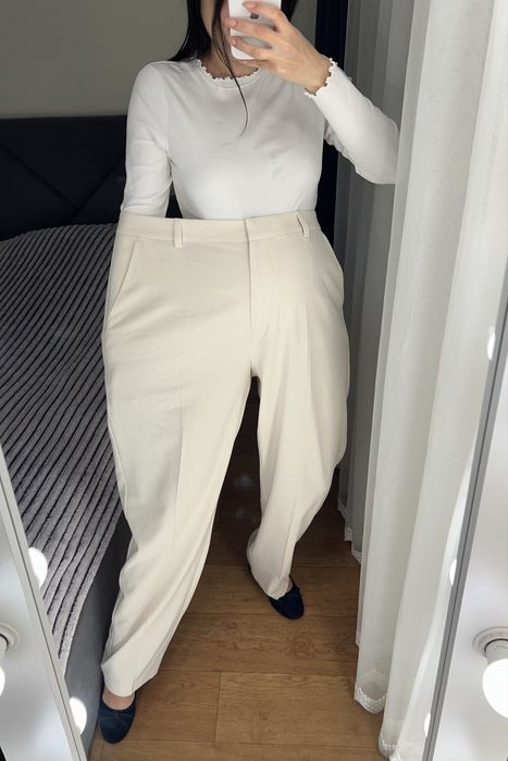 20 розмір молочні прямі штани брюки висока посадка батал 54 світлі