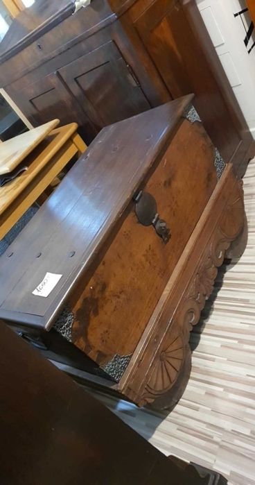 Skrzynia kufer stary antyk okucia rzeźbienia elegancki FV DOWÓZ