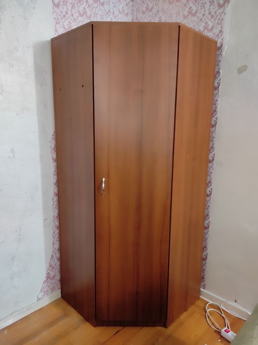 Шафа кутова для одягу шкаф угловой