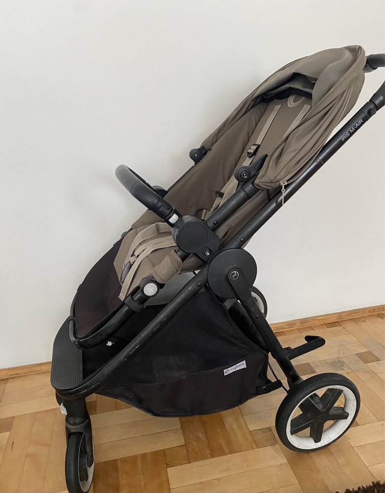 Cybex Iris M-air wózek