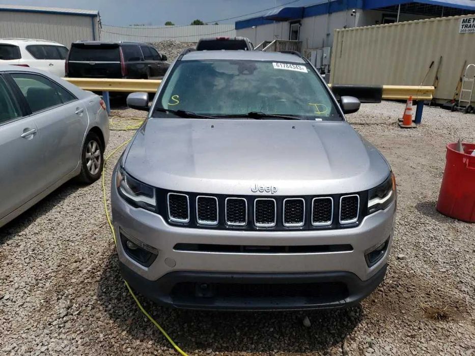 Бампер Jeep Compass розборка шрот