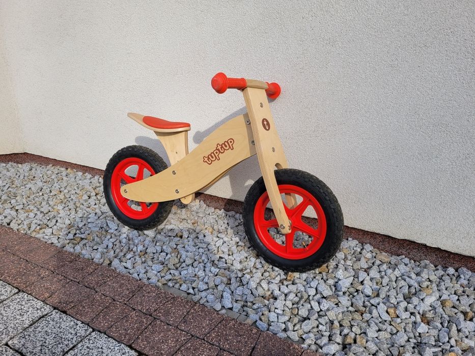 Drewniany rowerek biegowy