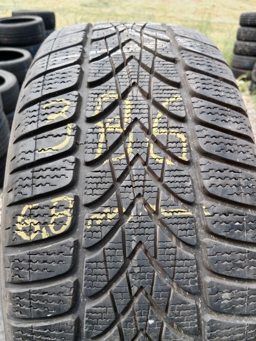 Opona używana zimowa 225/50R17 Dunlop SP Winter Sport 4D 1szt.