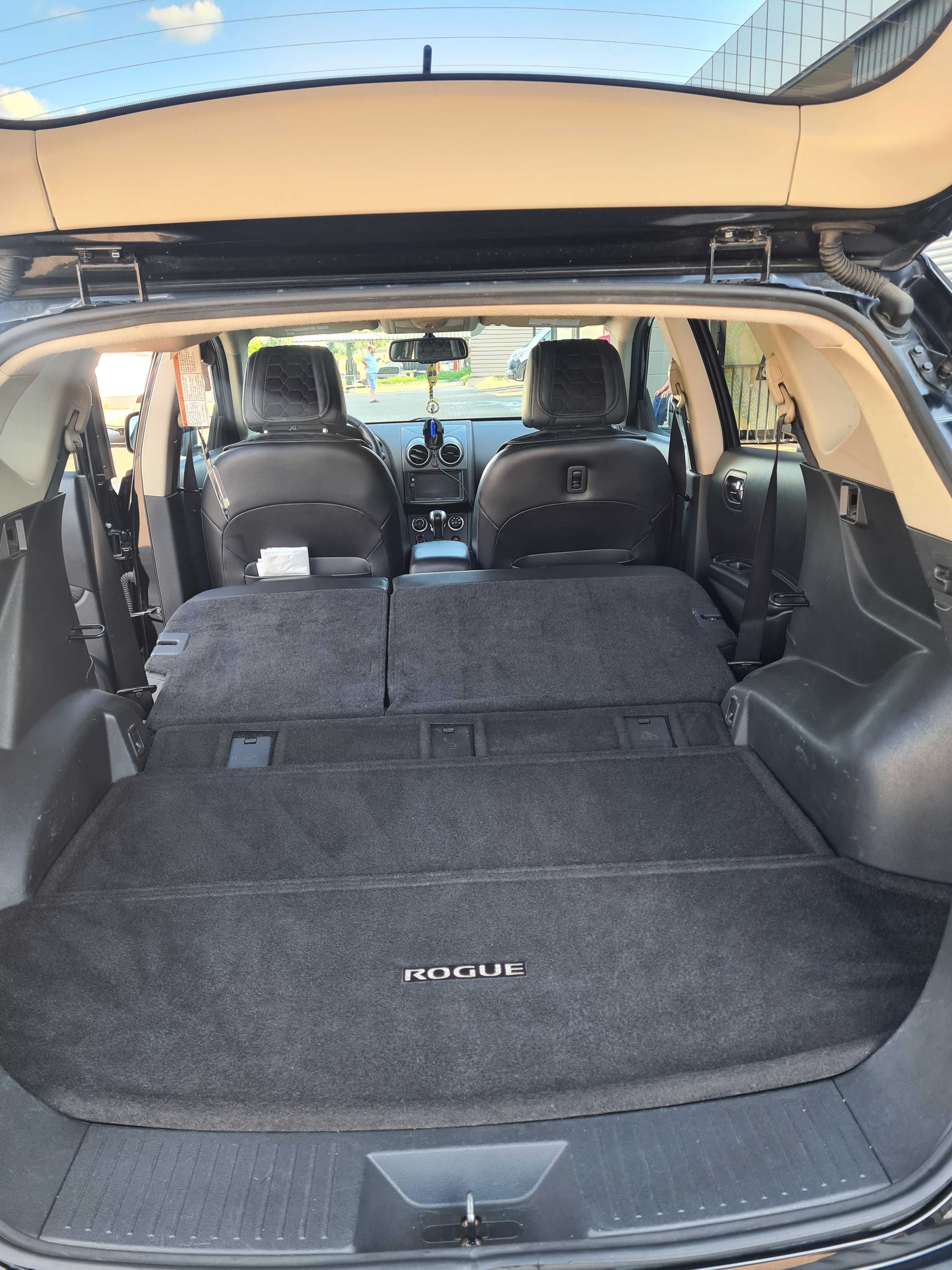 Продам  Nissan Rogue 2010, повна комплектація