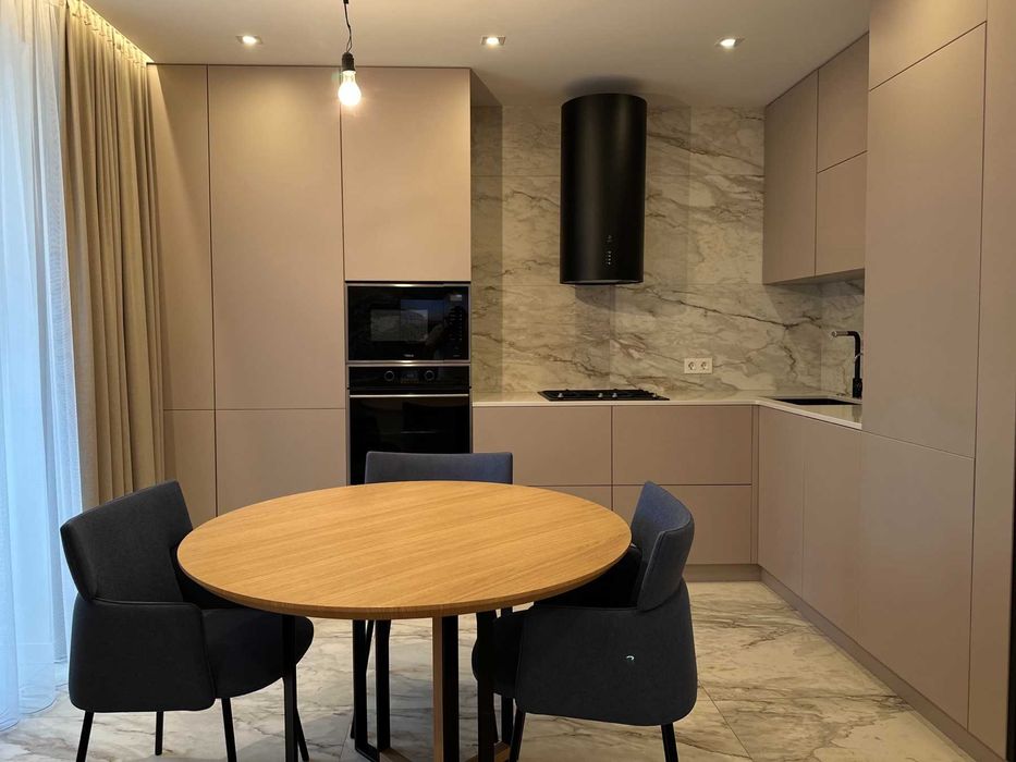 ‼️Центр‼️3 кімнатна на Ляхова 10 з євроремонтом, 85 м², інд.опалення