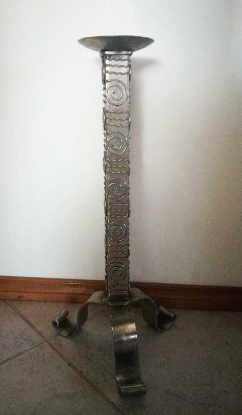 Candelabros em Ferro
