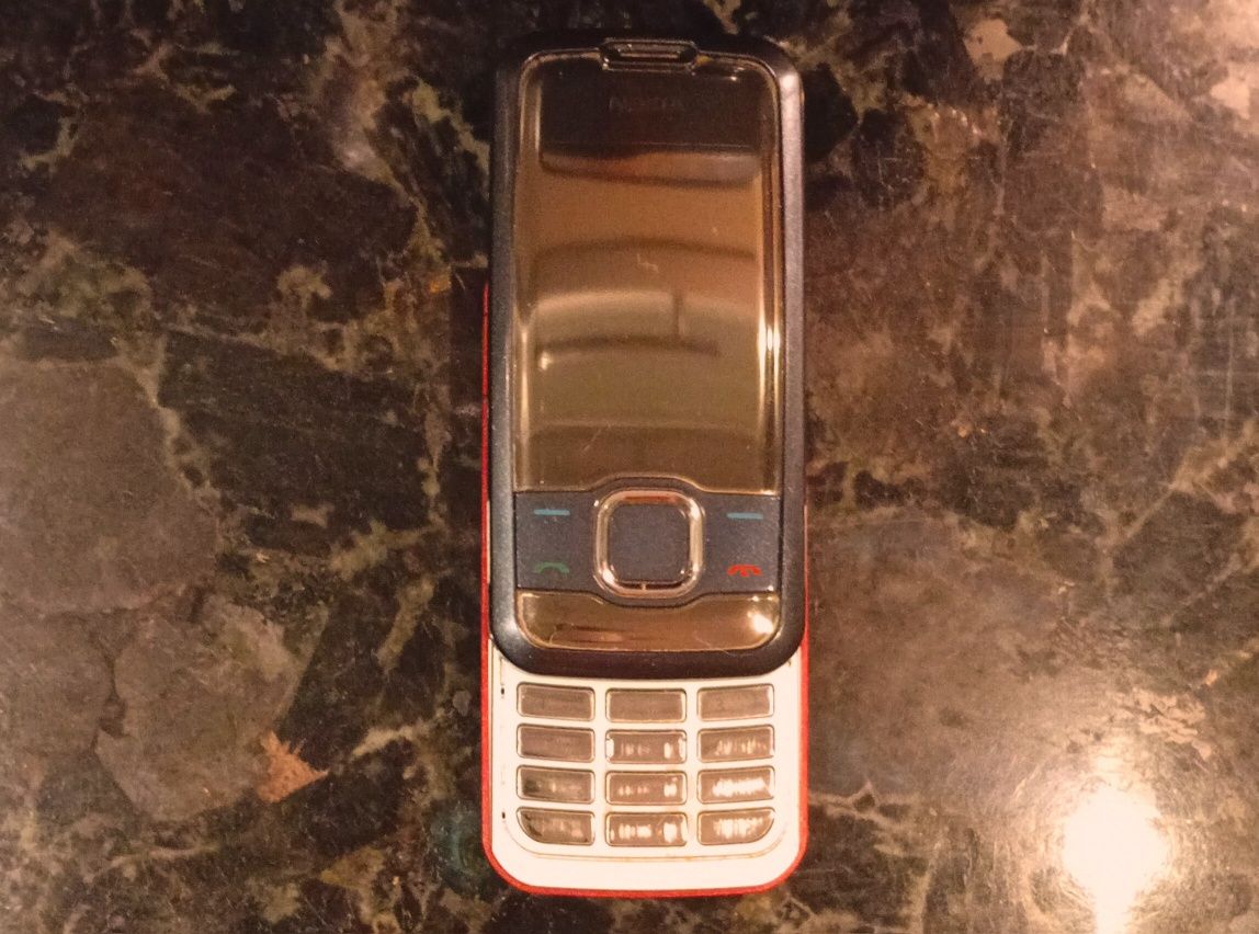 NOKIA 7610 Supernova
