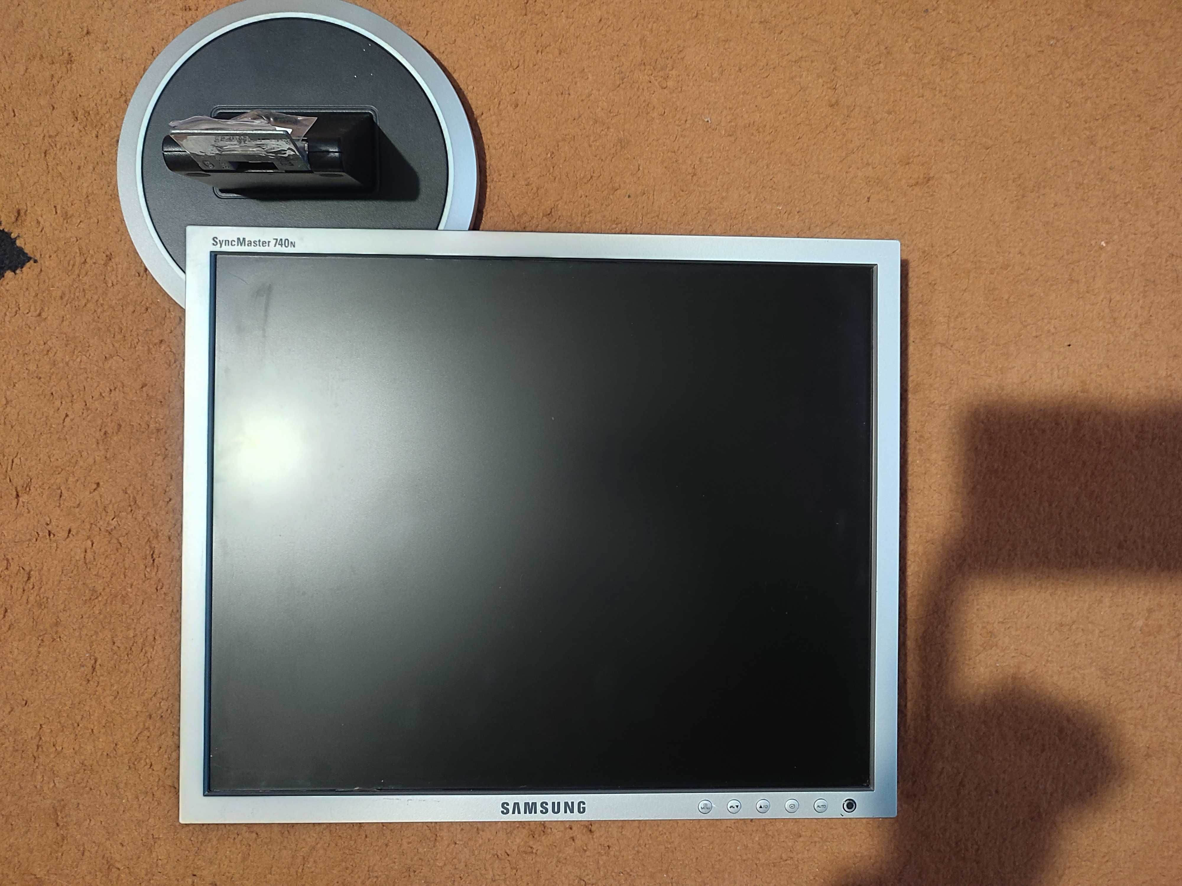 Продам монитор Samsung 740n под ремонт или на запчасти