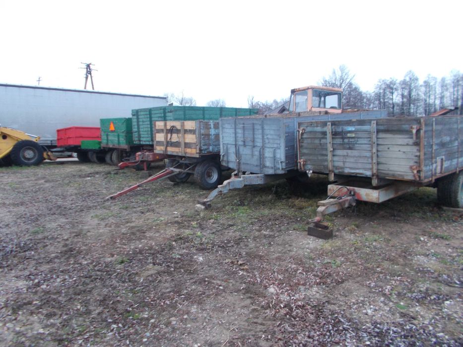 Przyczepa dwuosiowa wywrotka