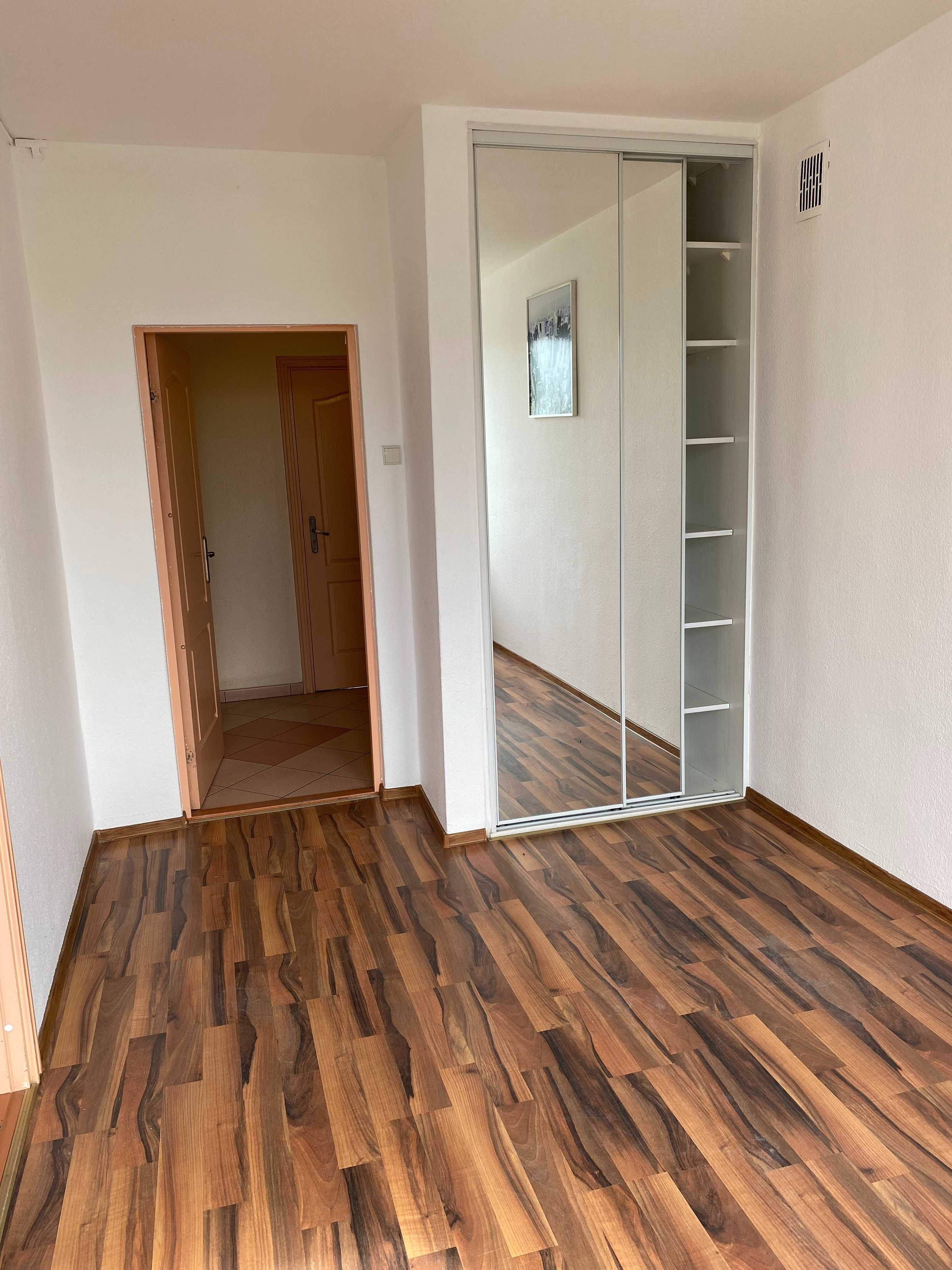 Lokal biurowy ok. 30m2 w przy Strefie Ekonom. Koszalin Mieszka I 24G