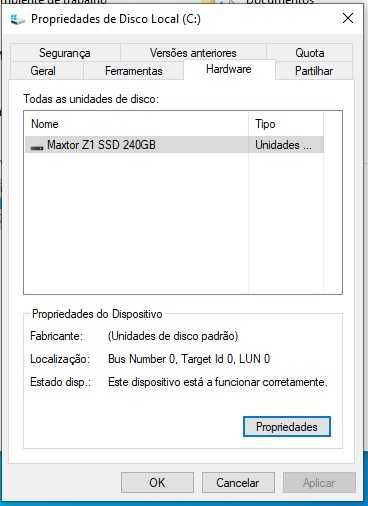 HP Pavilion 15-b104sp Sleekbook Usado