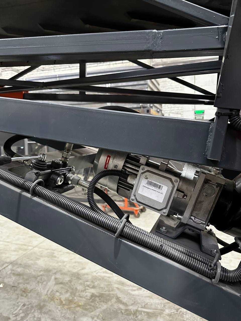 Przenośnik do załadunku barek 120–150 t/h, przeładunkowy samojezdny