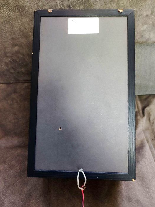 Колонка 90 watt дерево.