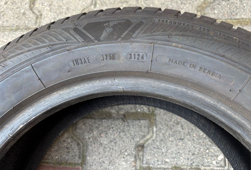 195/65R15 95V Goodyear Vector4 Seasons Gen3