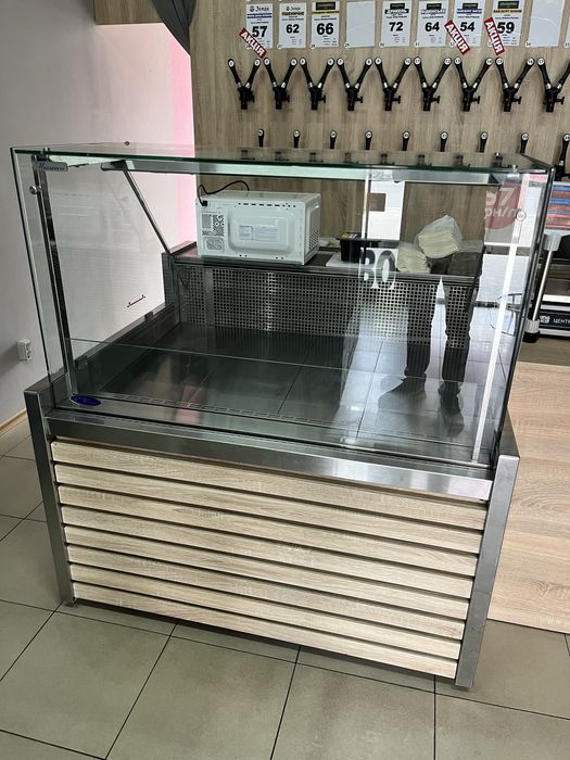 Холодильна вітрина Техно Холод