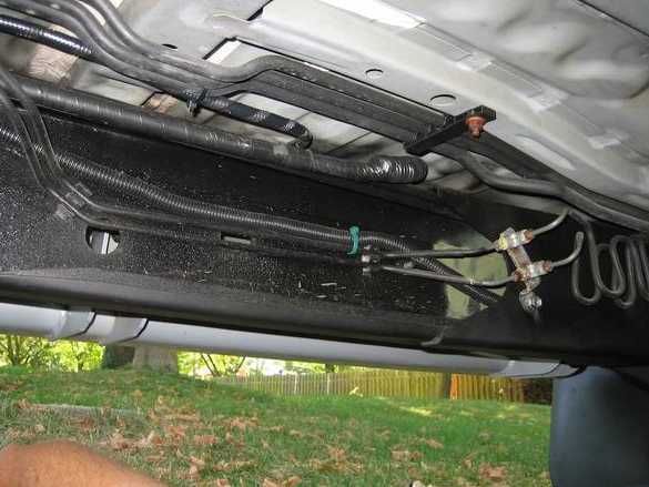 Антикор с Германии Скидка 60%. Защита днища вашего  авто от коррозии