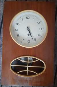 Настінний годинник " Янтарь", антикварний, раритет, колекціонування