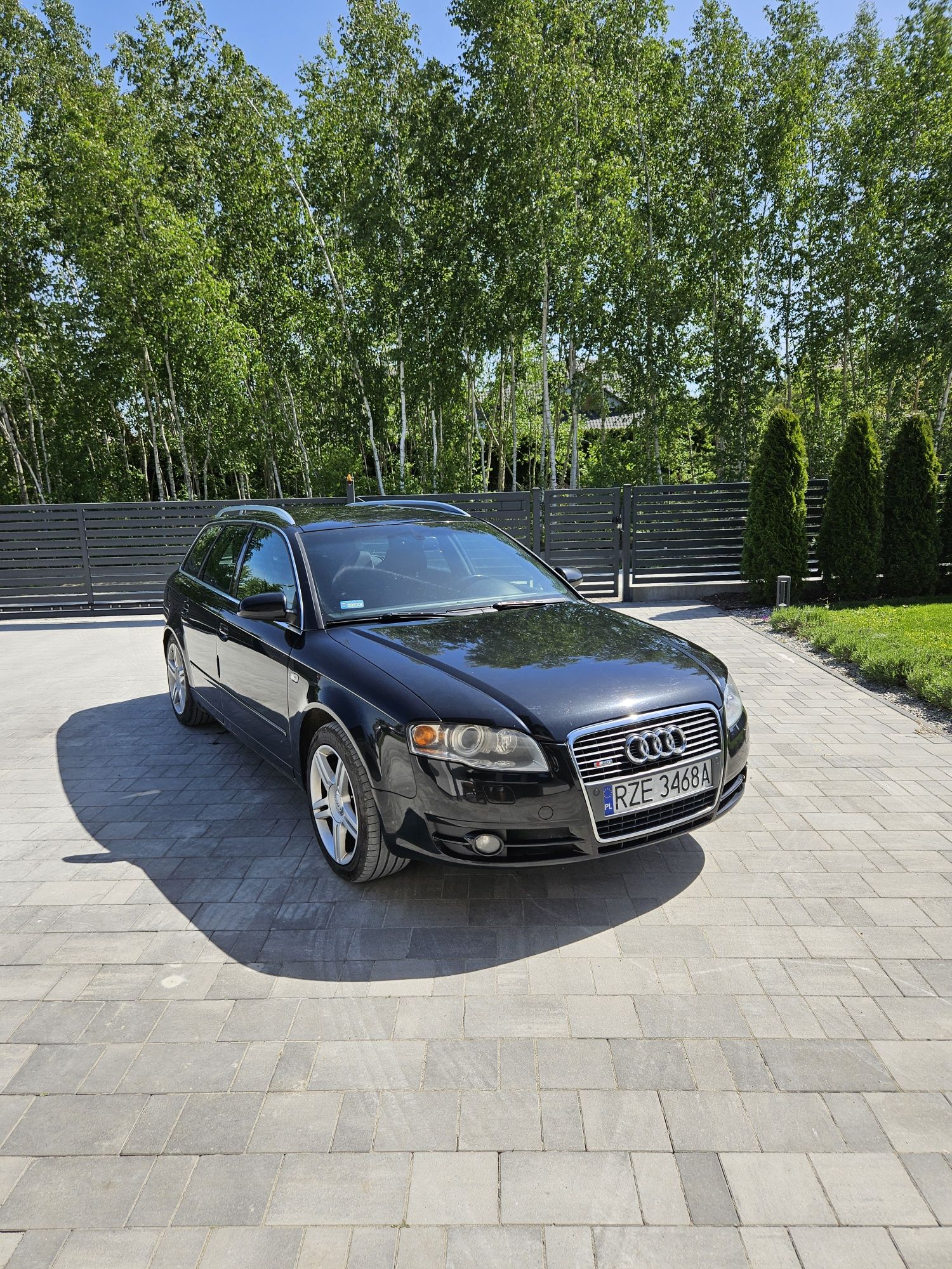 Audi A4 quattro 3.0