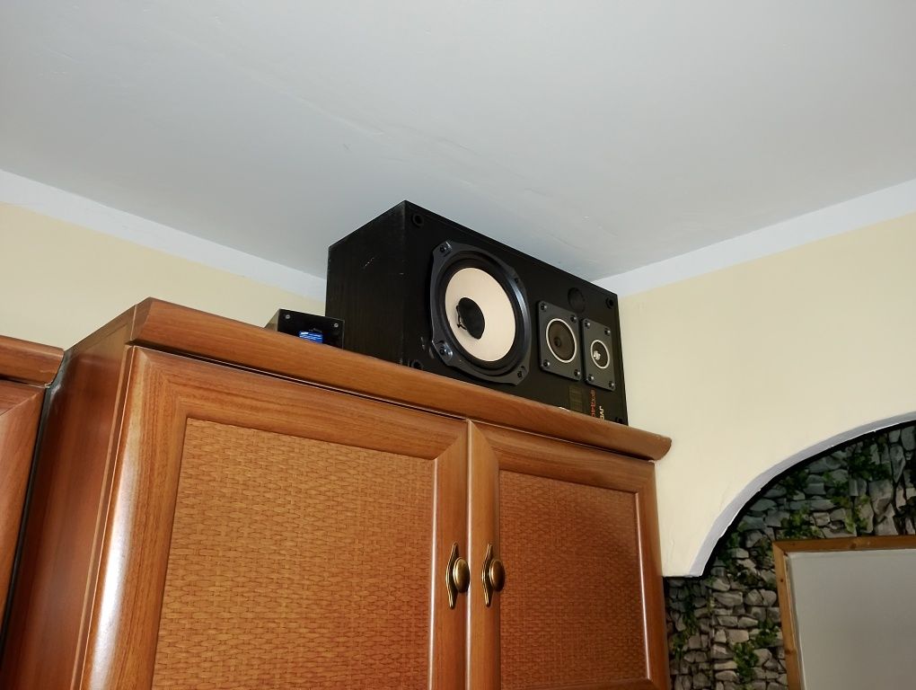 Sprzedam 2  kolumny jvc