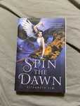 Spin the dawn- Elizabeth Lim