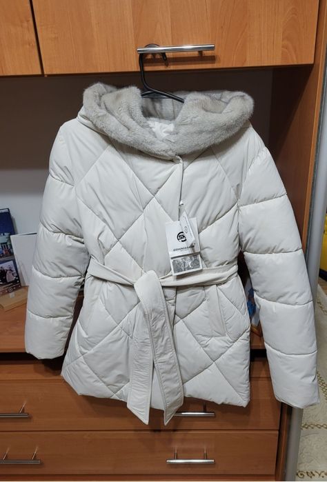 Куртка пуховик.на зиму