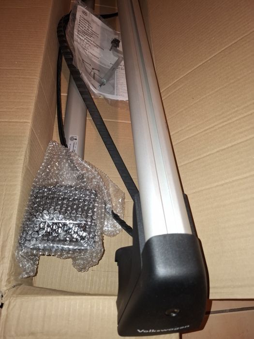 Bagażnik dachowy vw Passat b8 kombi oem belki poprzeczki relingi thule